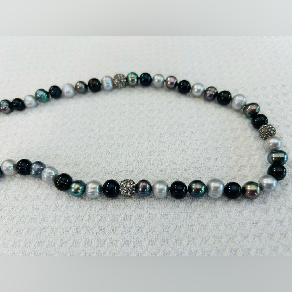 Iridescent Honora Pearl Necklace in Assorted Colors - Picture 5 of 7